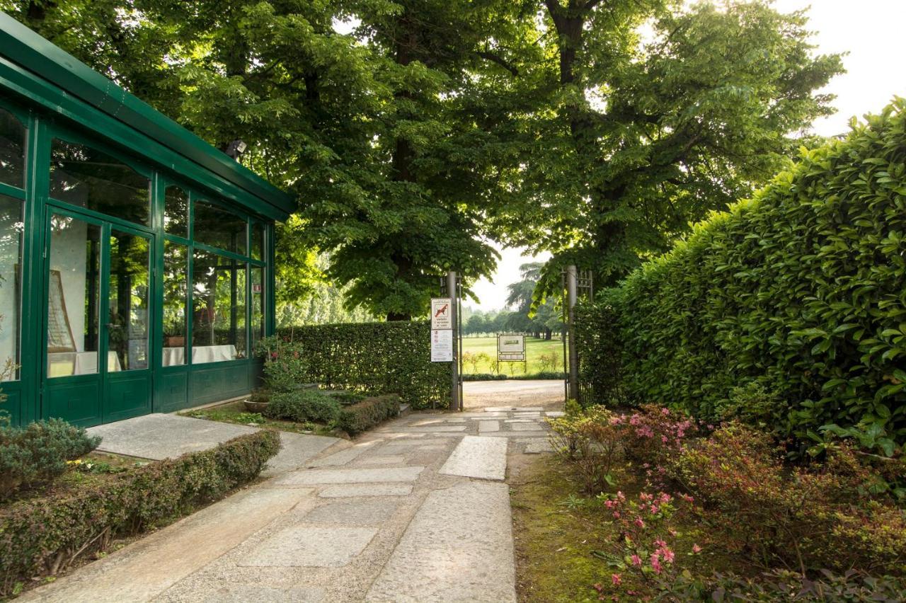Hotel Parco Borromeo - Monza Brianza Чезано-Мадерно Экстерьер фото