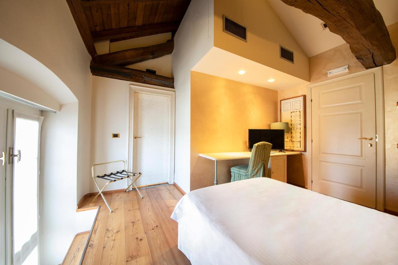 Hotel Parco Borromeo - Monza Brianza Чезано-Мадерно Экстерьер фото